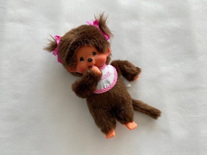 Peluche Monchhichi fille rose Bandai d'occasion 09/2023