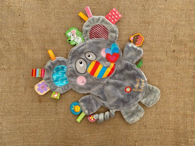 Doudou plat éléphant gris label label d'occasion