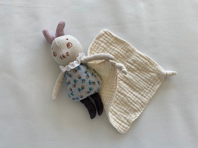 Doudou mouchoir souris lapin Après la pluie Moulin Roty d'occasion