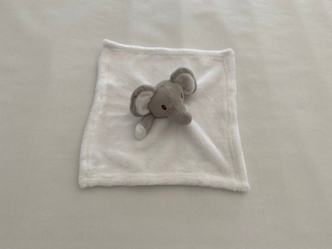 Doudou plat éléphant blanc et gris Nanjing - Article Neuf