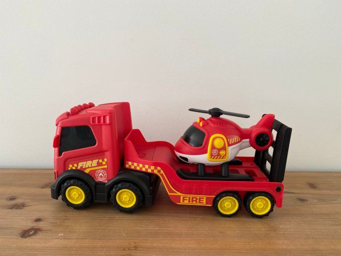 Camion pompier avec hélicoptère d'occasion